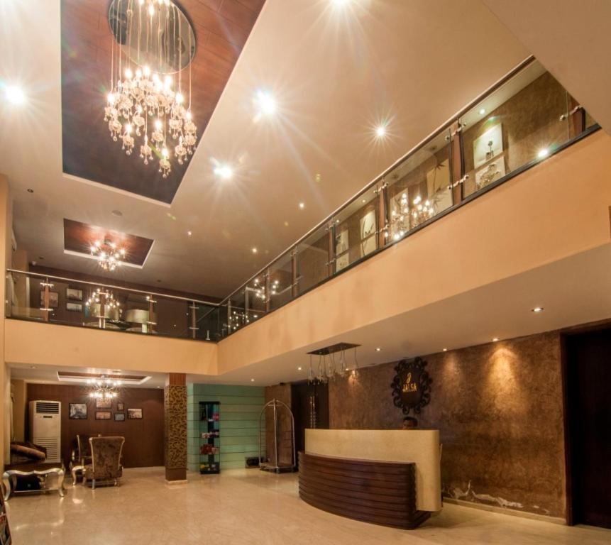 Jalsa Hotel & Banquets,Indore Zewnętrze zdjęcie