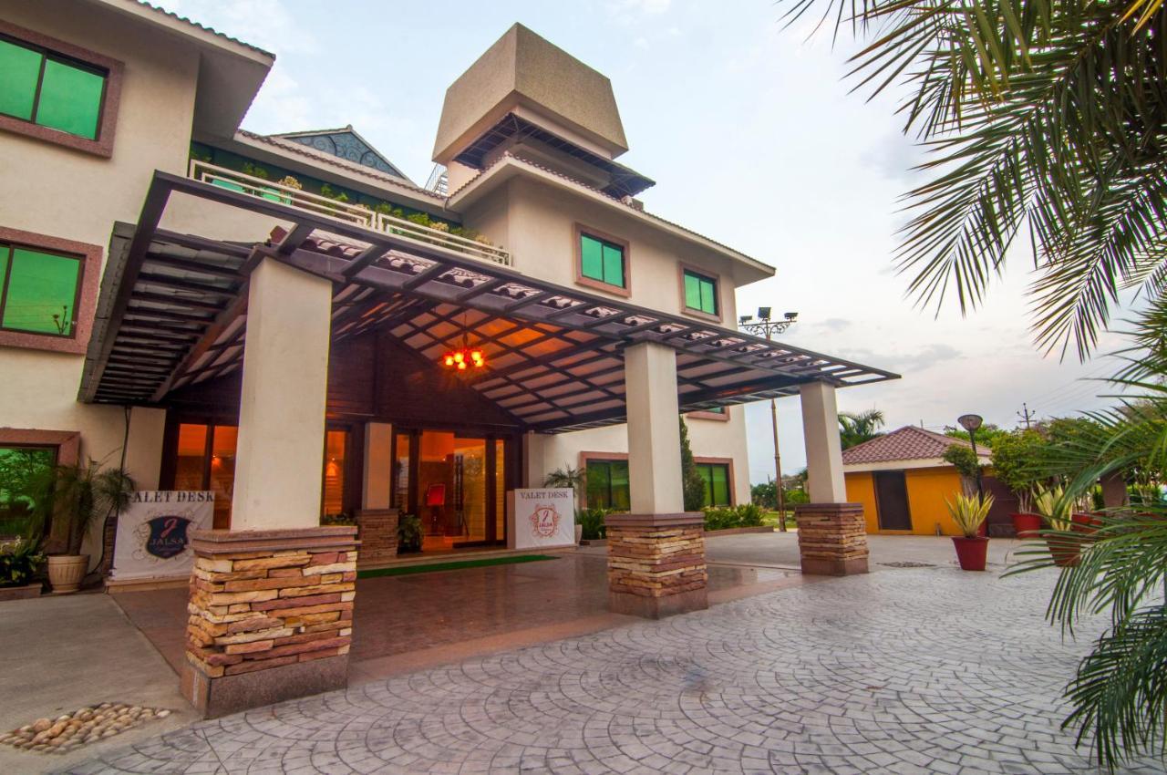 Jalsa Hotel & Banquets,Indore Zewnętrze zdjęcie
